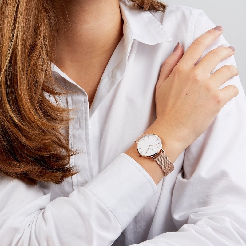 Daniel Wellington Classic Petite Melrose White Dial Rose Gold Mesh Bracelet Watch For Women - DW00100163